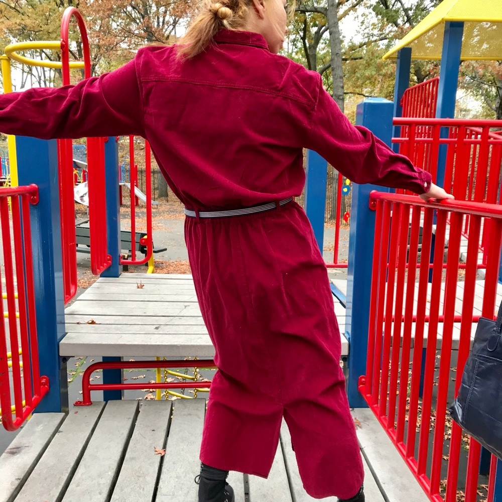 Vintage corduroy button up dress with pockets! - Picture 2 of 5